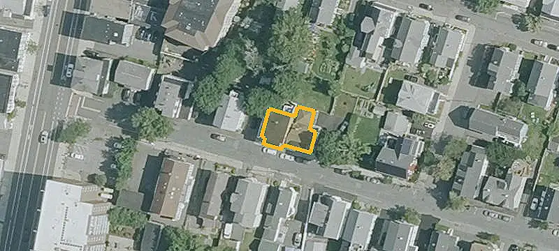 Two-Unit Duplex with Laundry