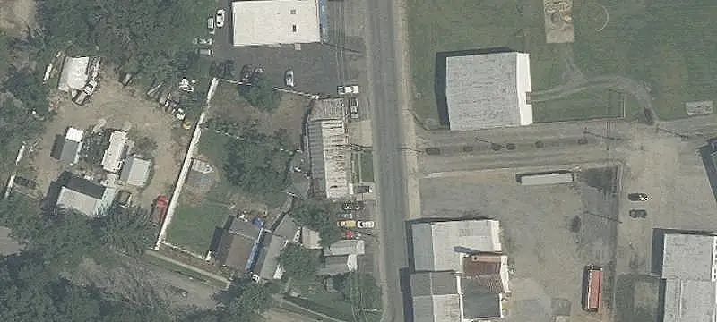 Three-Bay Auto Shop with Lifts