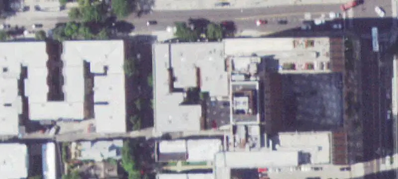 Belmont Avenue Storefront