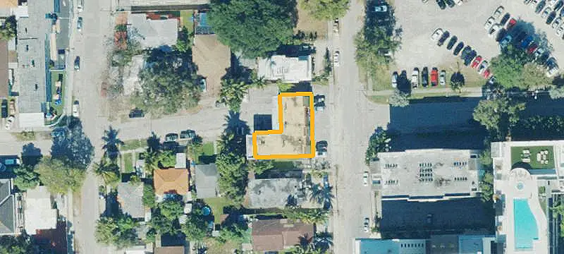 Renovated 8-Unit Apartment Building