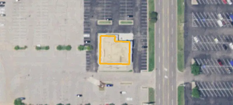Retail Center Outparcel
