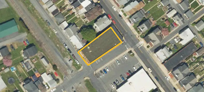 Mixed-Use Property with Apartments