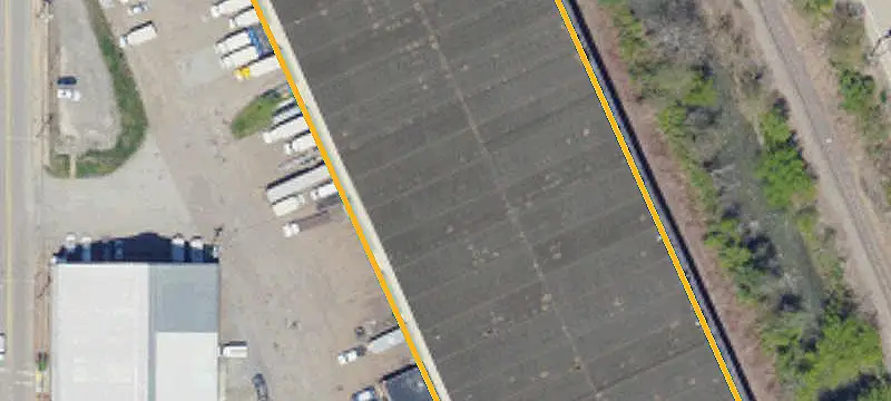 Distribution Warehouse with Dock Loading