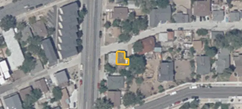3-Unit Triplex Requiring Renovation