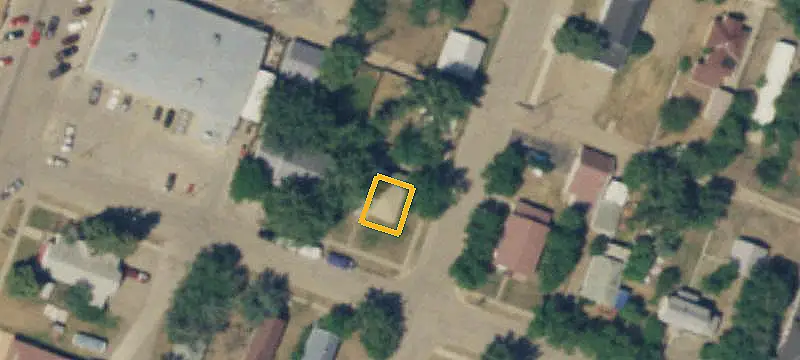 Multifamily Apartment Building