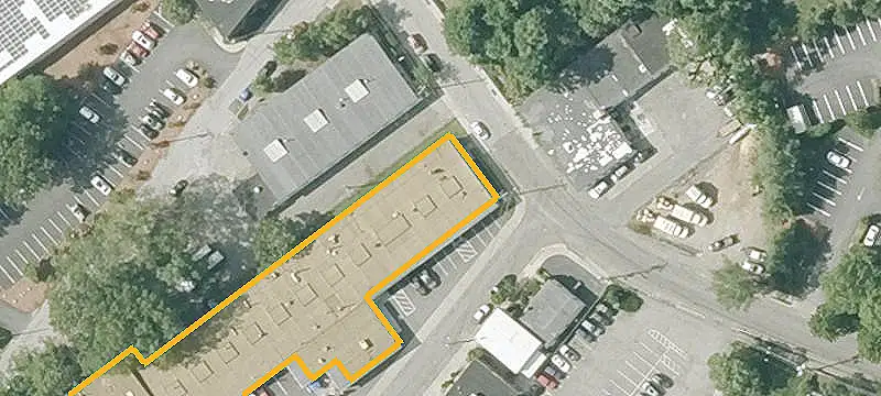 Renovated Flex Building with Lab Infrastructure