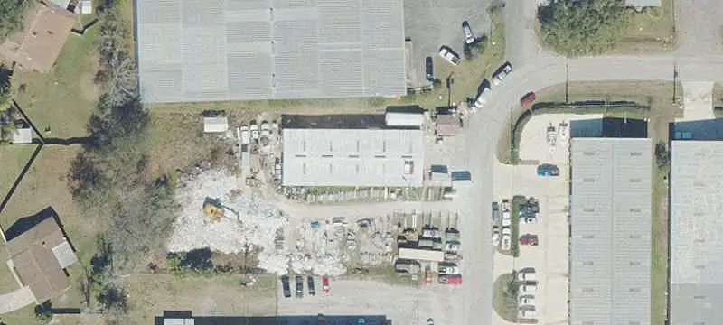 Manufacturing Property with Storage Yard