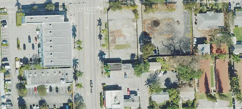 Retail Space with On-Site Parking
