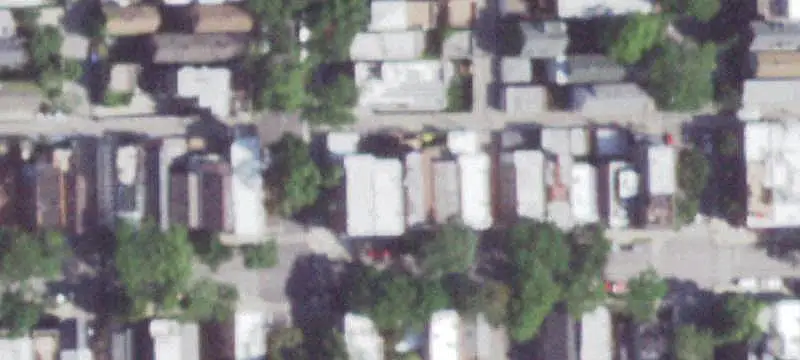 6-Unit Apartment Building