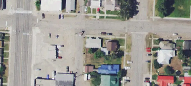 4-Unit Multifamily Building