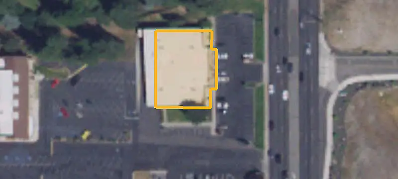 Single-Tenant Retail Building