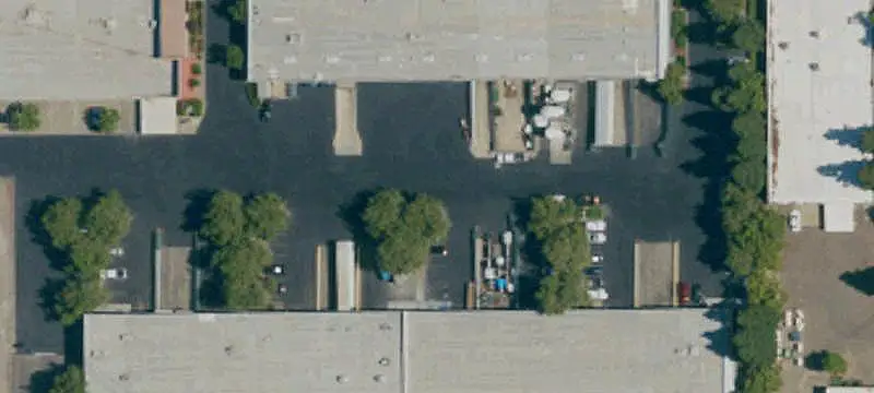 Industrial Warehouse with Dock-High Loading