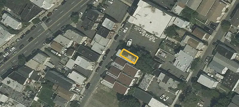 Two-Unit Duplex with Garage Parking