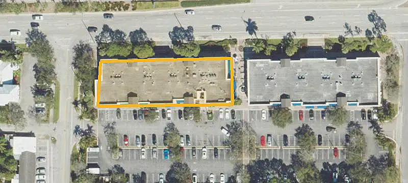 Endcap Retail Space