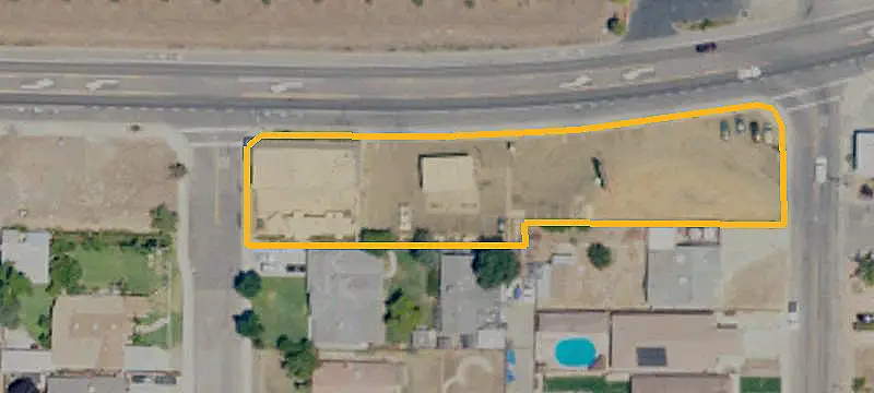 Corner Storefront with Offices