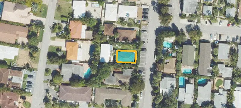 Beach-Area Quadplex
