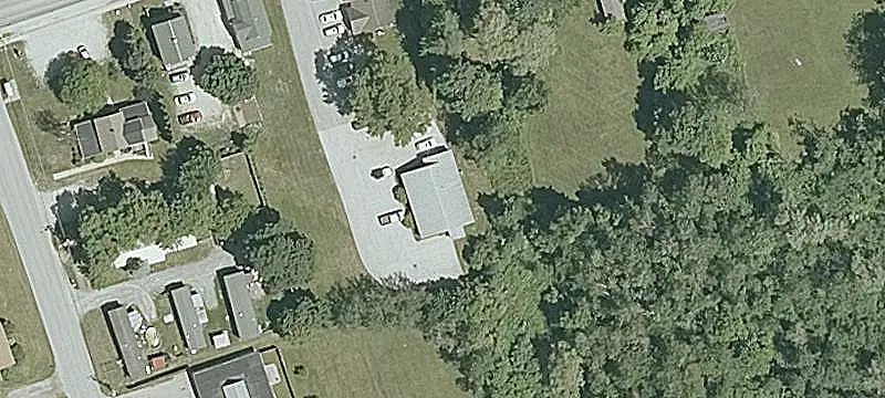 Single-Level Office Building