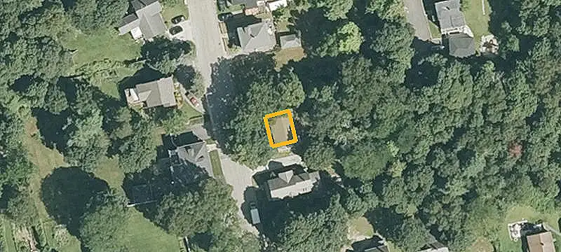 Duplex with Private Parking