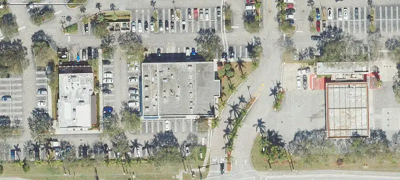 Second-Generation Restaurant Outparcel