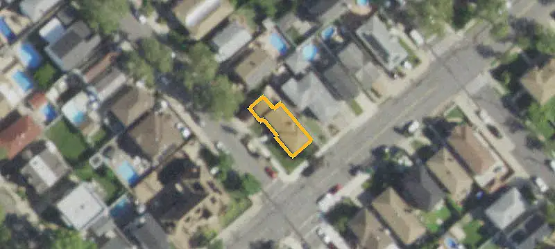 Corner-Lot Duplex