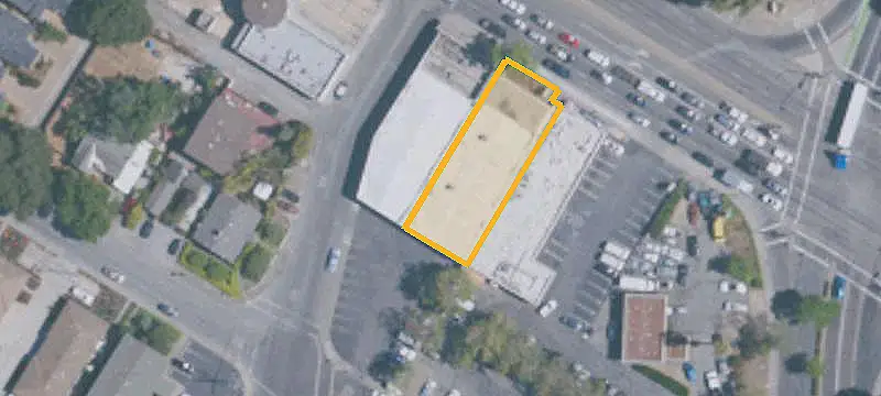 Retail Space with Two Suites