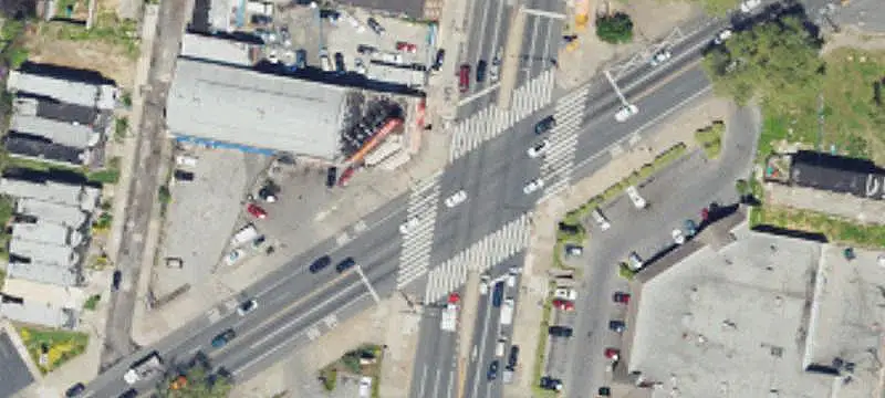 Multi-Tenant Shopping Center