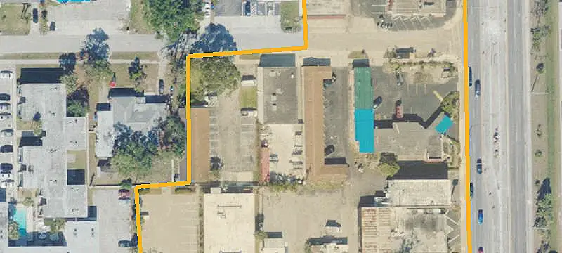 Leased Storefront Building