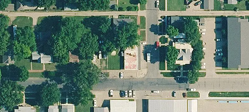 Laundromat with Apartment