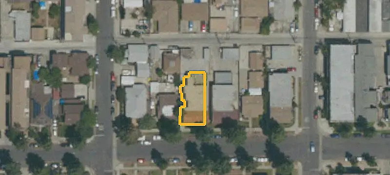 12-Unit Apartment Building