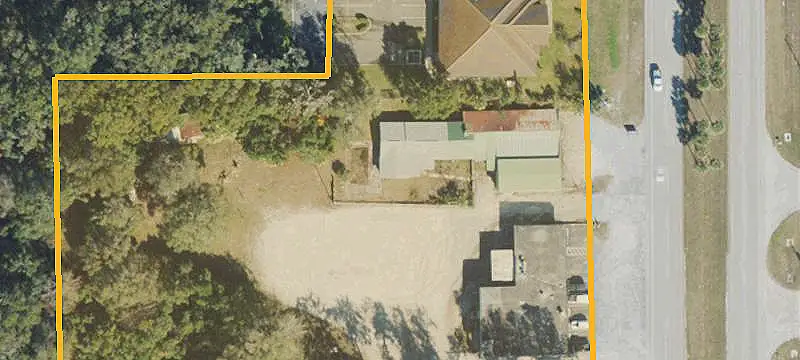 Auto Service Property with Tenant