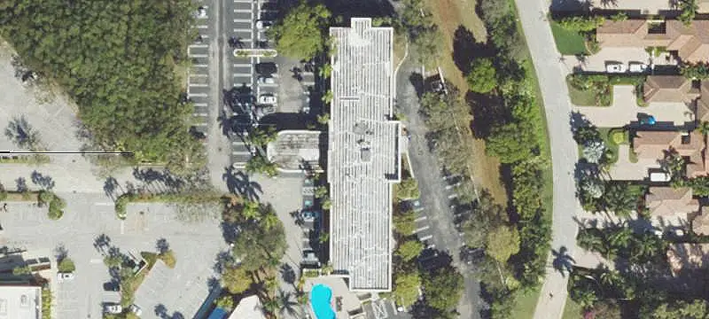 Restaurant Space in Grocery-Anchored Center