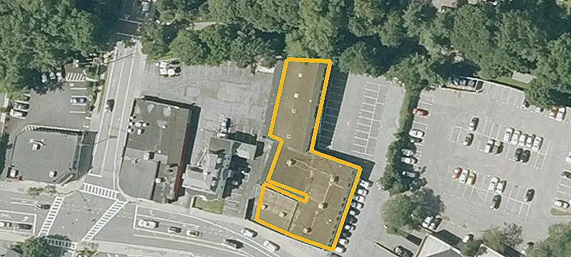 Multi-Tenant Storefront Building