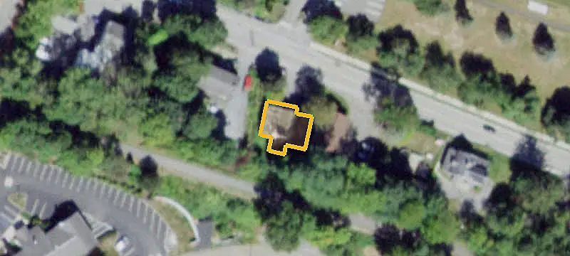 Two-Entrance Specialty Property