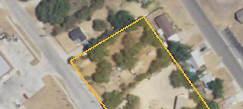 Commercial Land
