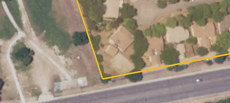 Single-Story Duplex