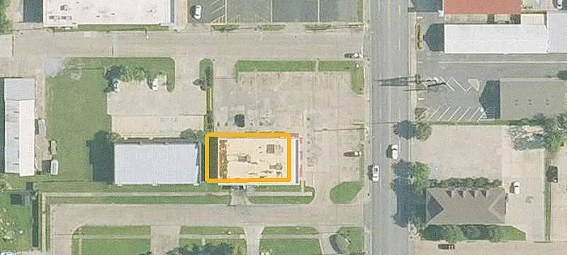 Anchored Retail Center Space