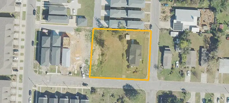Duplex with Private Entrances