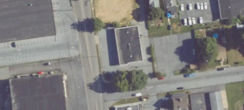 Three-Suite Retail Strip Center