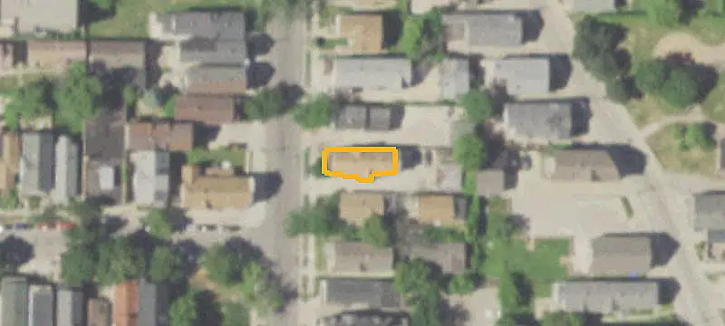 10-Unit Apartment Building