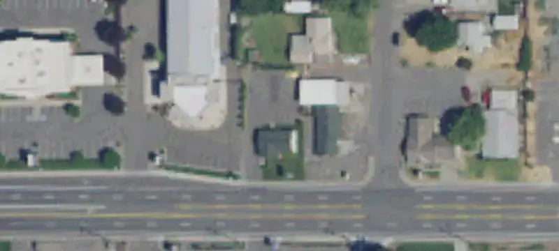 Mixed-Use Property with Two Suites