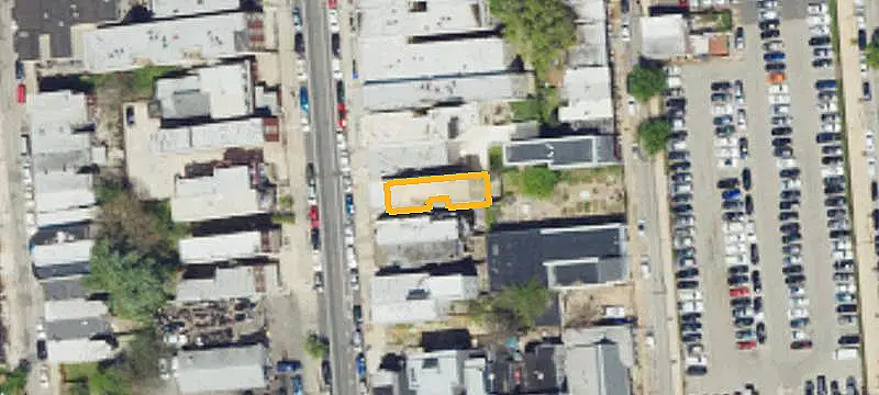 5-Unit Apartment Building