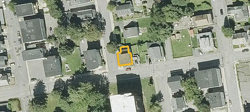 Two-Unit Duplex with Separate Utilities