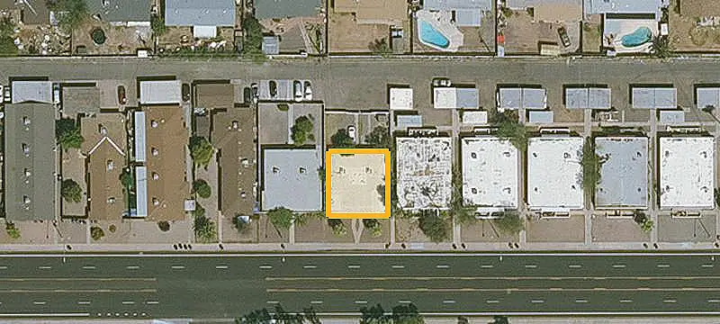 Duplex with Fenced Yards