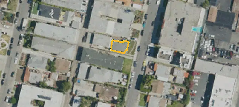 5-Unit Apartment Building
