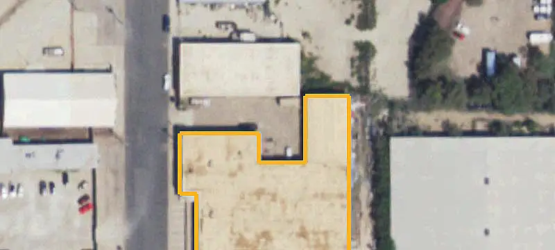 Flex Space with Fenced Yard