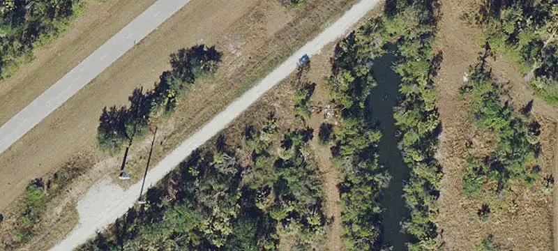 Commercial Land