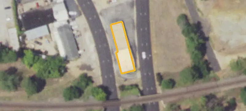 Land / Unimproved Land