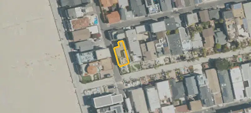 Duplex with Rooftop Deck