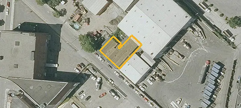 Open-Bay Auto Shop
