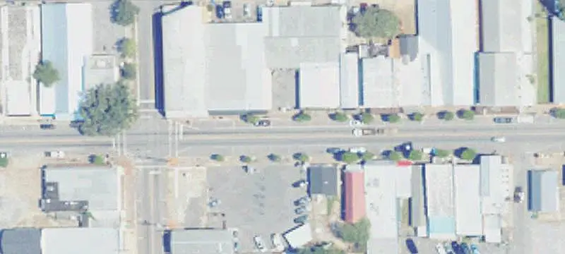 Downtown Storefront with Private Parking